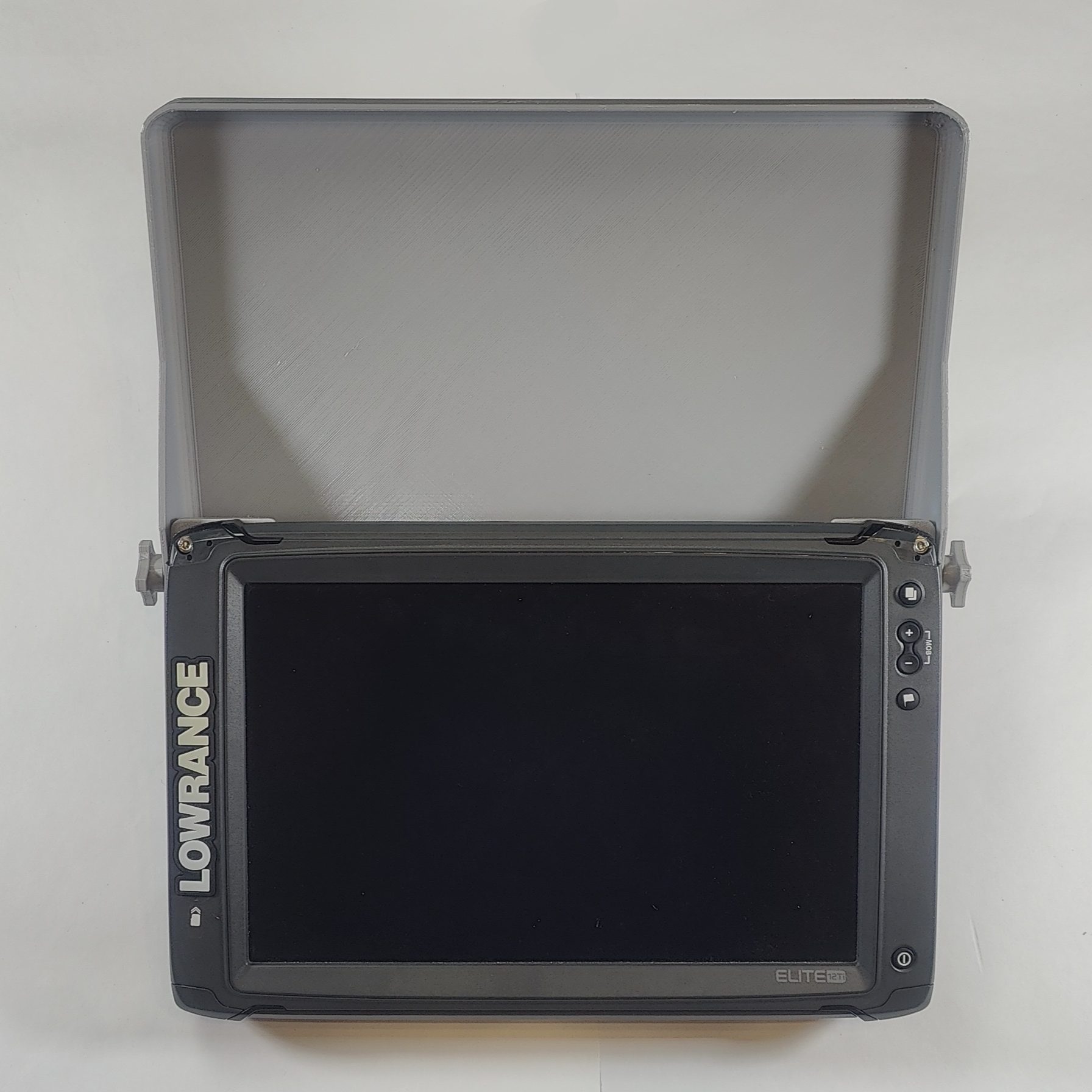 Крышка эхолота Lowrance Elite 12 ti2 — это отличная деталь, которая обеспечивает защиту устройства и продлевает его срок службы. Ее качество гарантирует надежность в любых условиях. С ней вы можете быть уверены в долгой службе вашего эхолота.